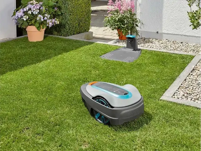 robot cortacesped gardena sileno city 250 para jardines de hasta 250 m2